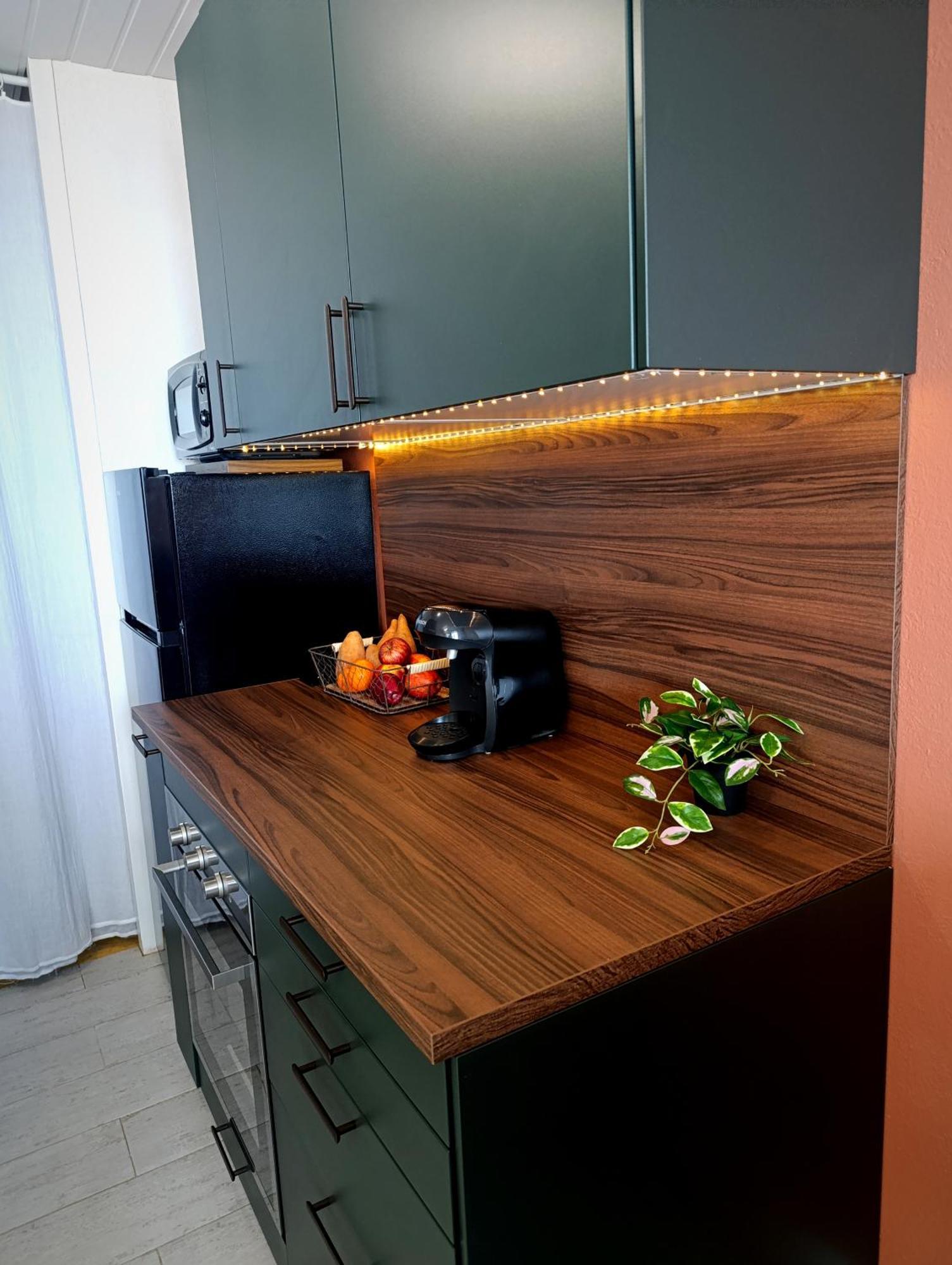 Appartement Face Mer 4 Personnes Linge De Maison Et Papier Toilette Non Fournis Сент-Илер-де-Рие Екстериор снимка